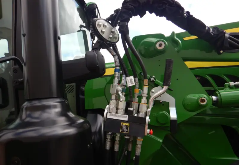 2022 John Deere 6155M photo 17