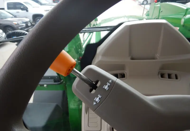 2022 John Deere 6155M photo 43