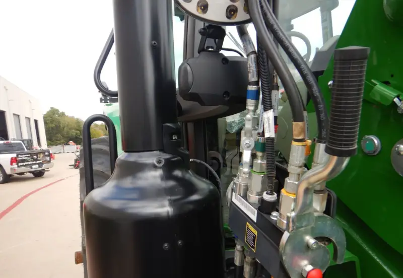 2022 John Deere 6155M photo 18