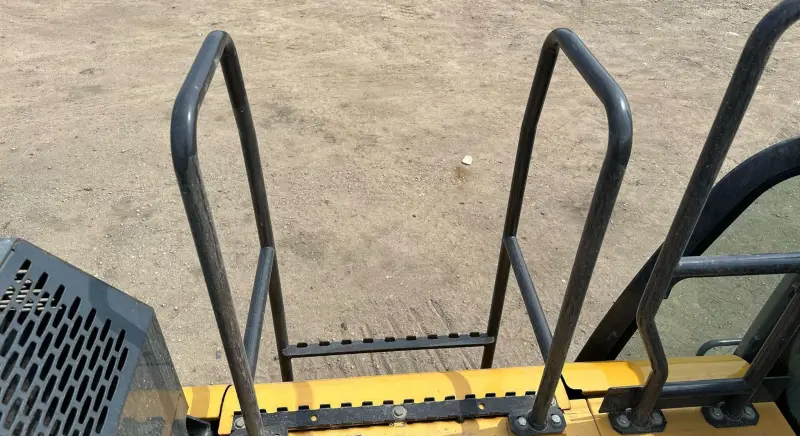 2017 John Deere 470G LC photo 57