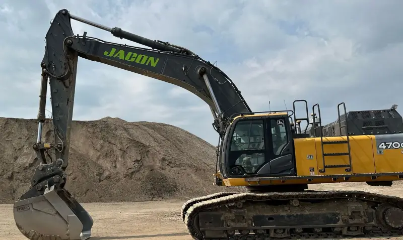 2017 John Deere 470G LC photo 9