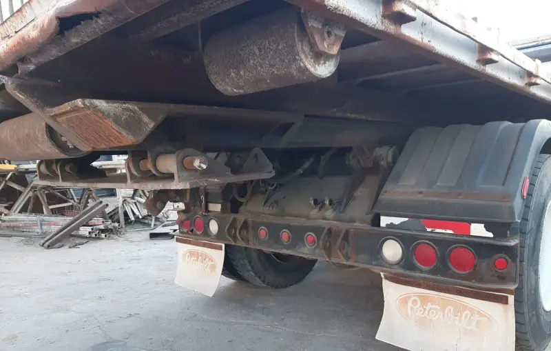 2006 Peterbilt photo 29