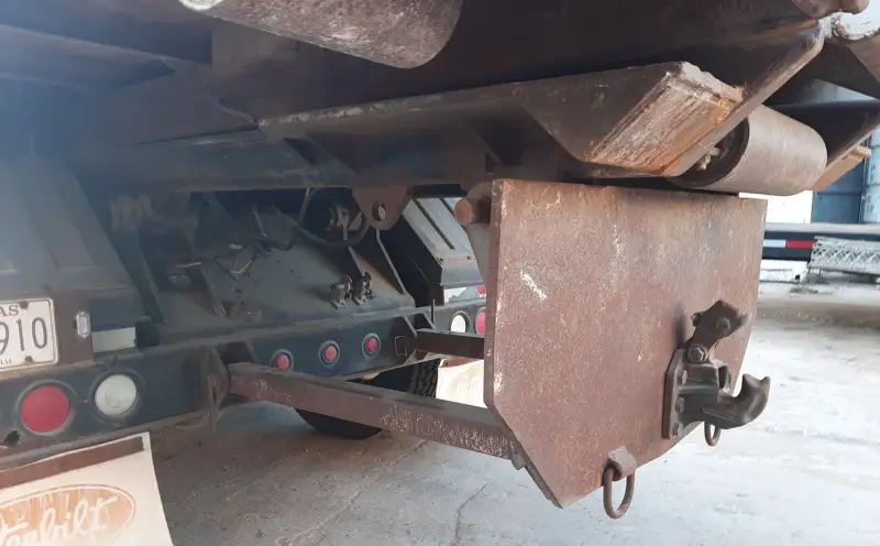 2006 Peterbilt photo 20