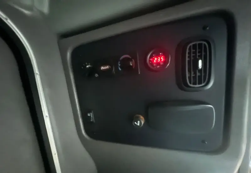 2015 Peterbilt 389 photo 46