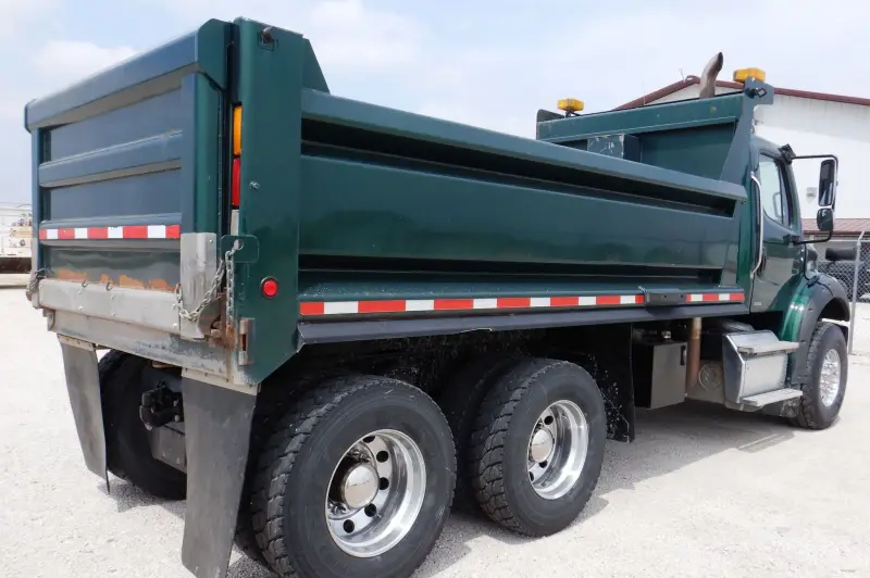 2012 Freightliner Business Class M2 112 photo 5