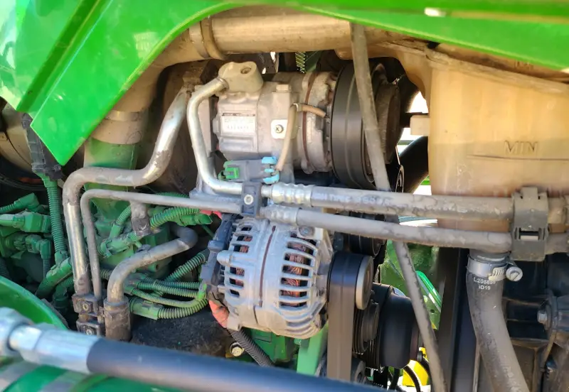 2015 John Deere 6125R photo 54