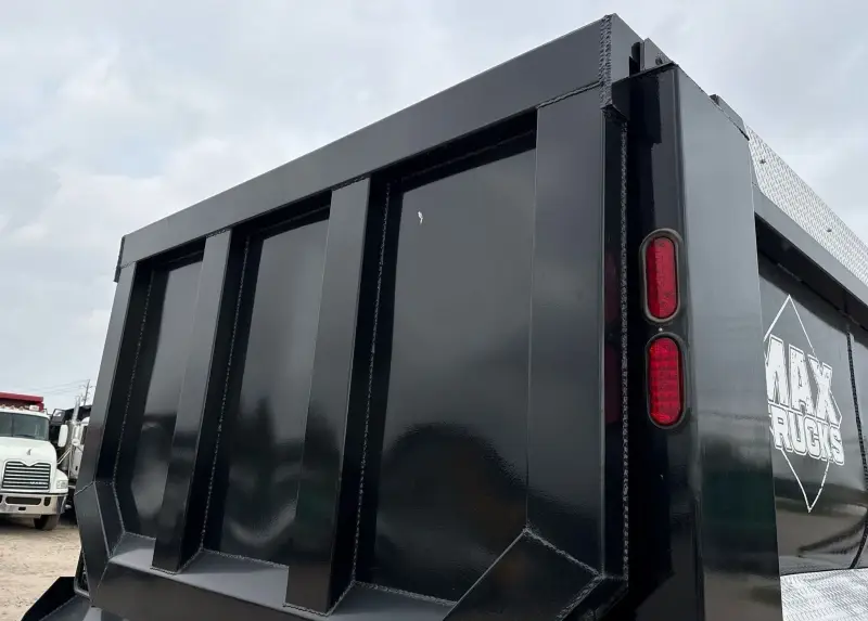 2019 Mack Anthem photo 22