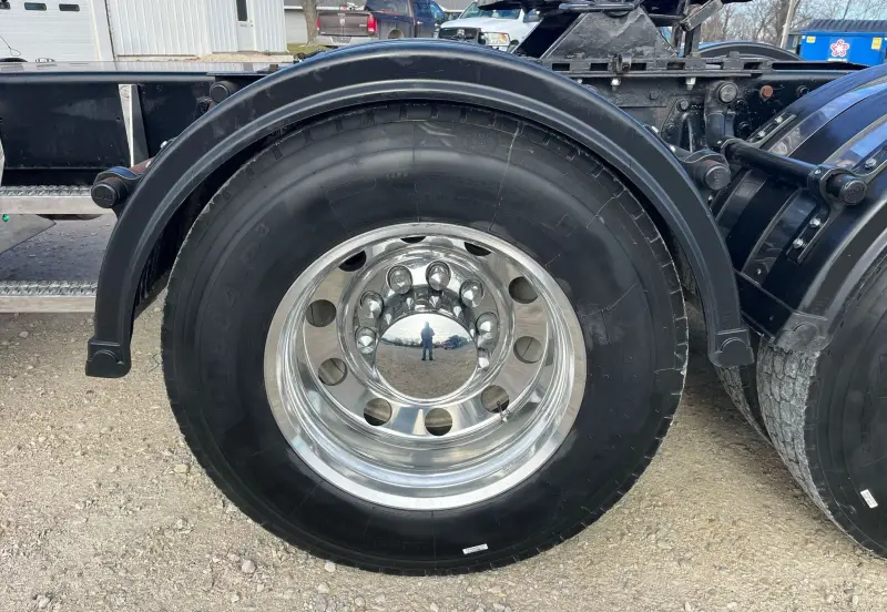 1990 Peterbilt 379 photo 110