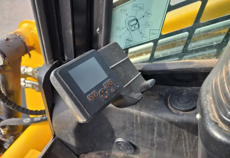 2023 Gehl VT320 photo 44