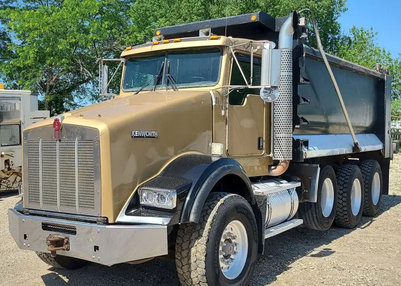 2008 Kenworth T800 photo 1