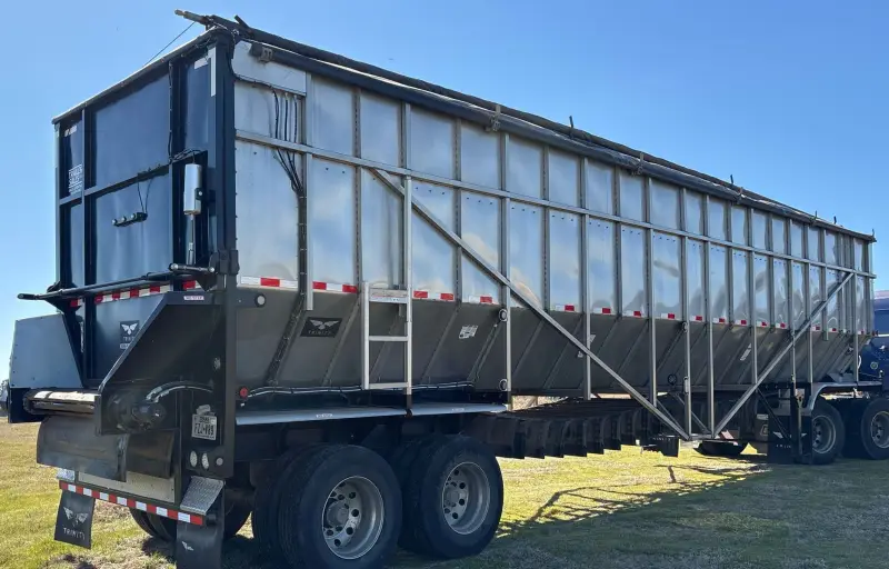2021 Trinity Trailers photo 5
