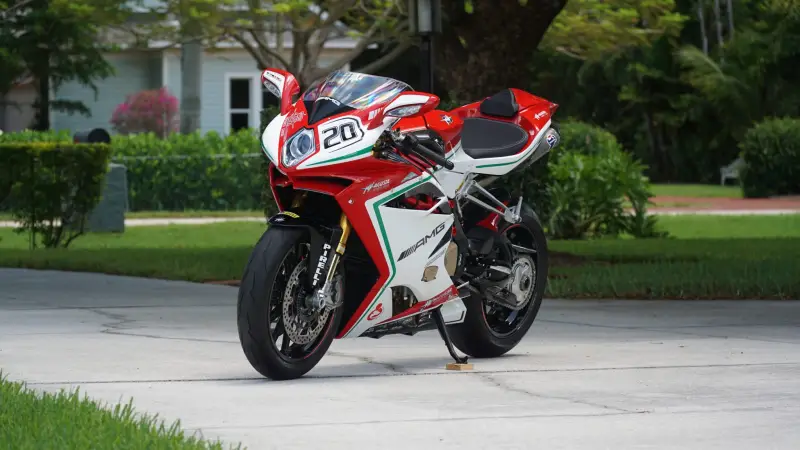 2015 MV Agusta F4 RC photo 20