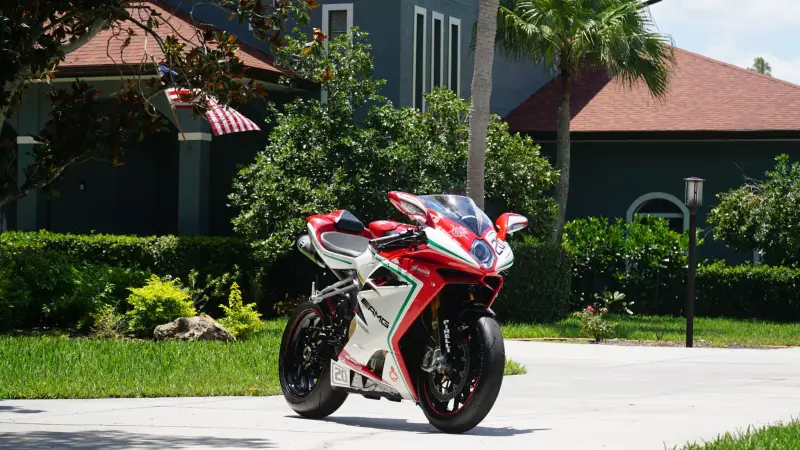 2015 MV Agusta F4 RC photo 36