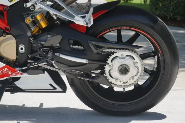 2015 MV Agusta F4 RC photo 8