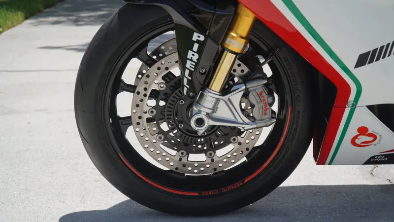 2015 MV Agusta F4 RC photo 27