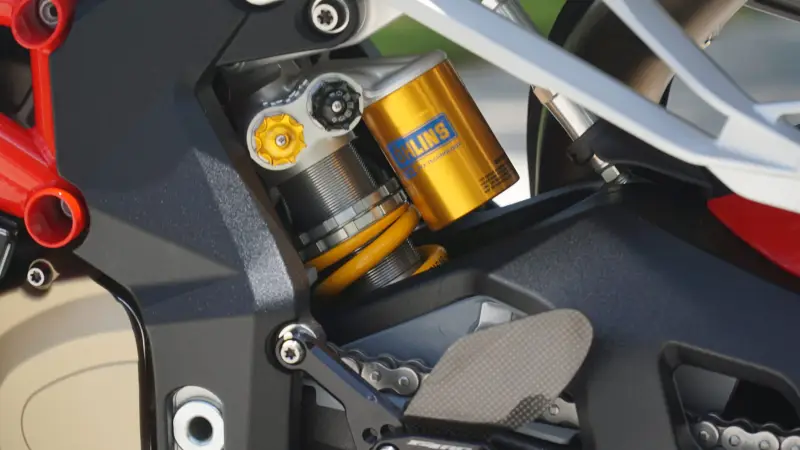 2015 MV Agusta F4 RC photo 31