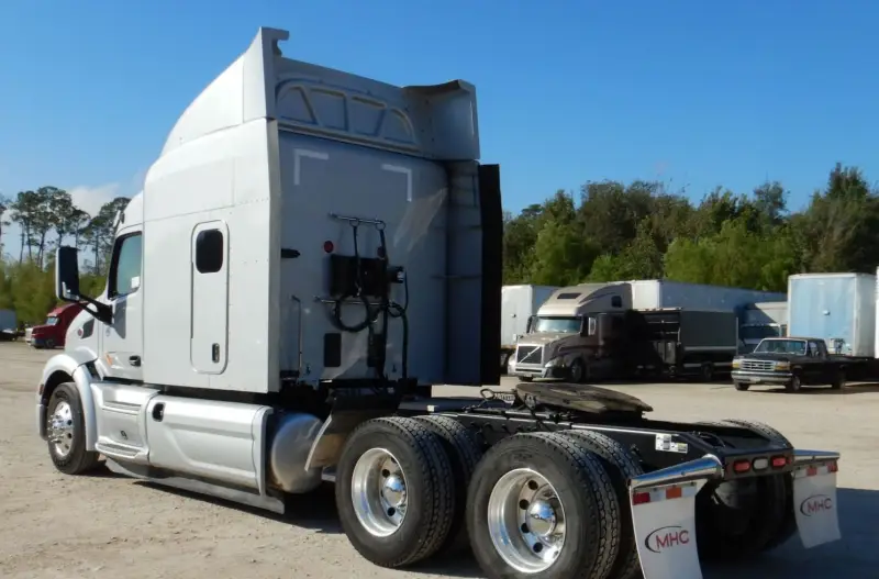 2019 Peterbilt 579 photo 7