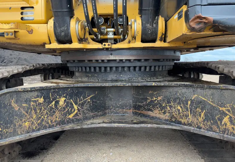 2018 Caterpillar 349FL photo 11