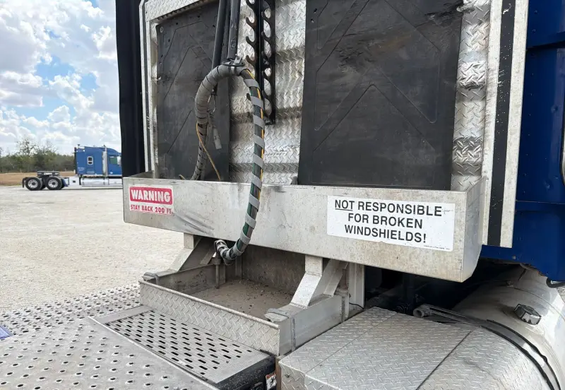 2020 Freightliner Coronado glider kit photo 26