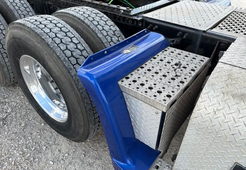 2020 Freightliner Coronado glider kit photo 24