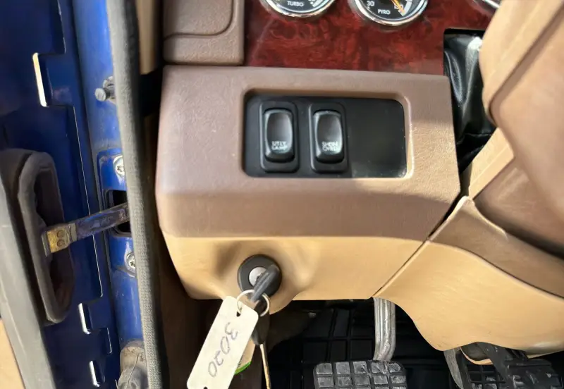 2020 Freightliner Coronado glider kit photo 45