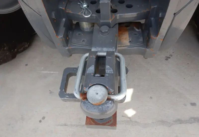 2019 Massey-Ferguson 7724S photo 48