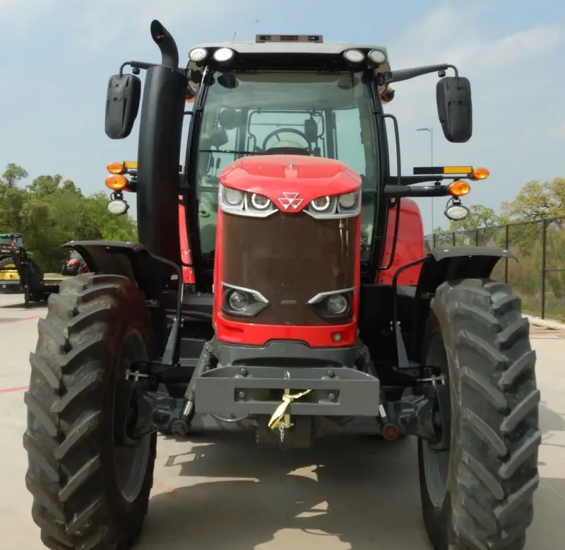2019 Massey-Ferguson 7724S photo 2