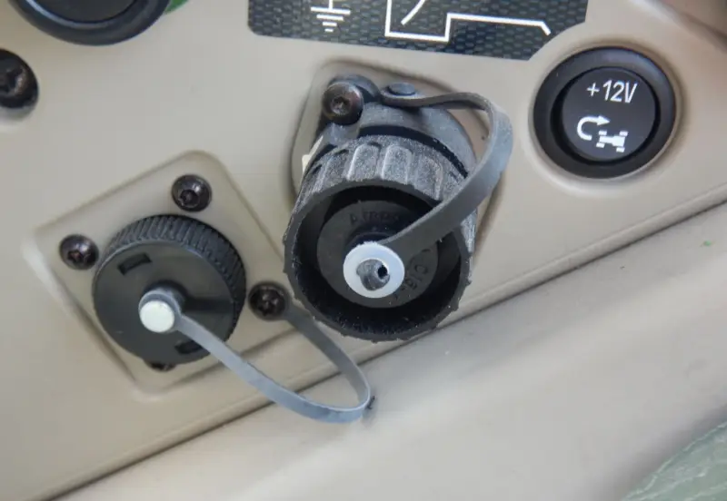 2019 Massey-Ferguson 7724S photo 36