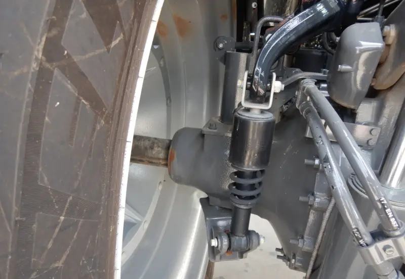 2019 Massey-Ferguson 7724S photo 54