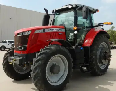 2019 Massey-Ferguson 7724S